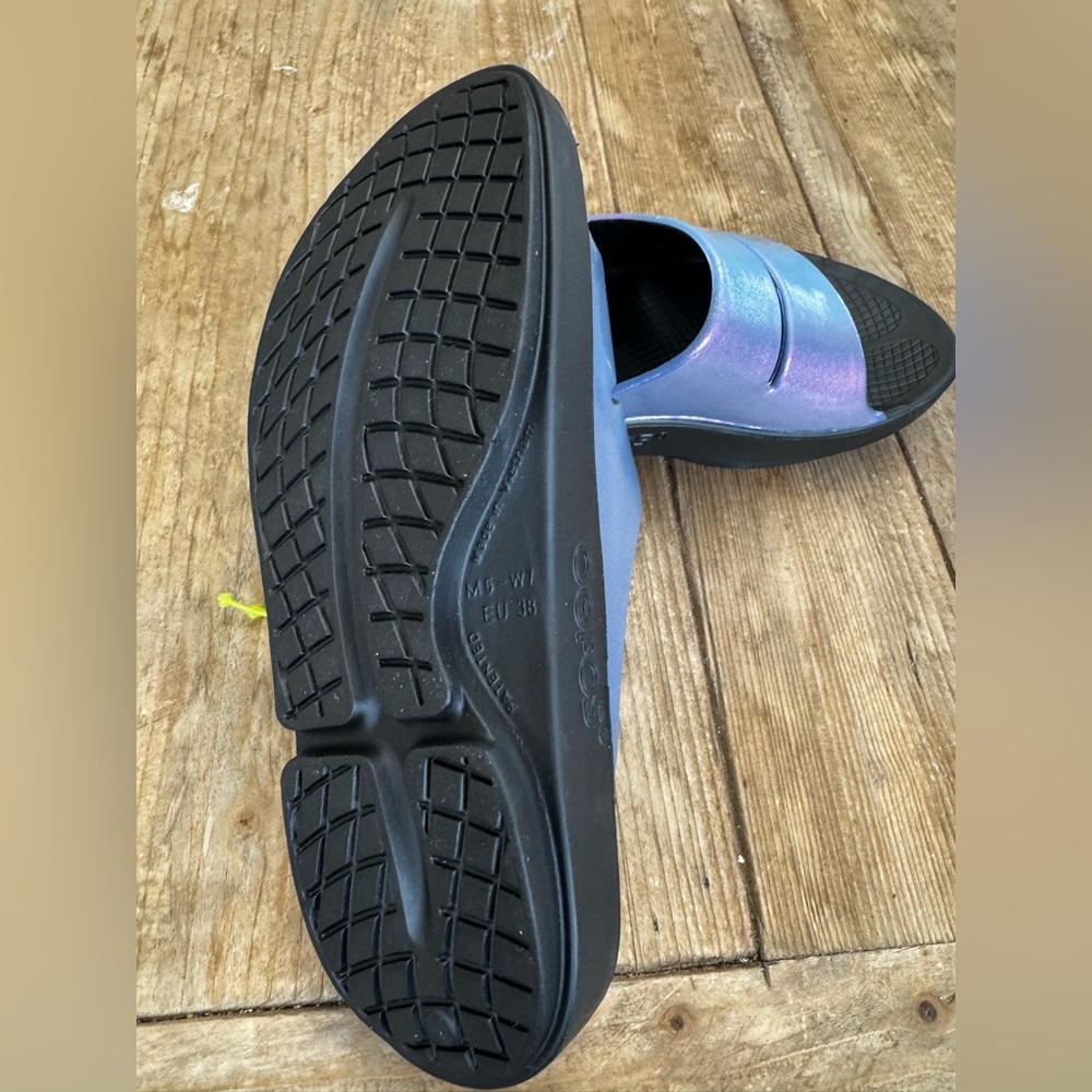 NEW Women's OOFOS OOahh Luxe Evening Sky Size 7 Synthetic $75 - Picture 5 of 6